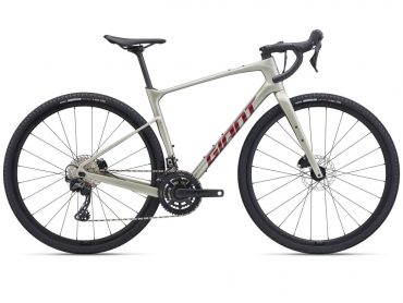 Giant Revolt Advanced 2 2024 Bike