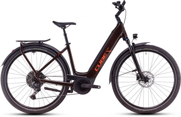 TOURING HYBRID PRO 625 Bike
