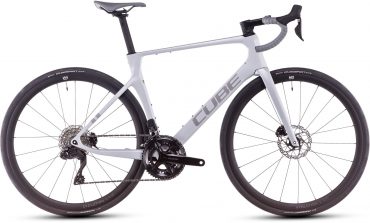 Cube Agree C:62 ONE road bike