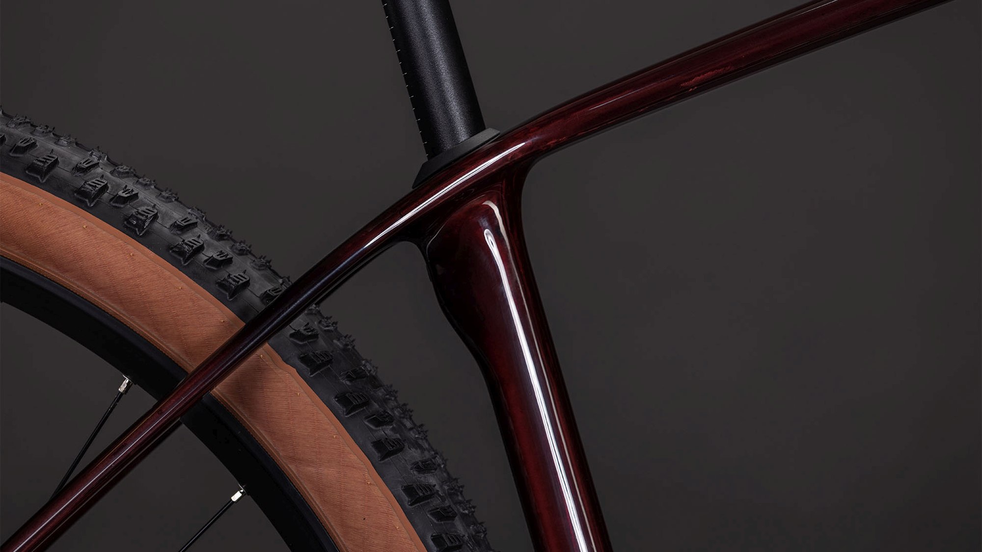 REACTION C:62 RACE LIQUIDRED/WHITE - Image 4