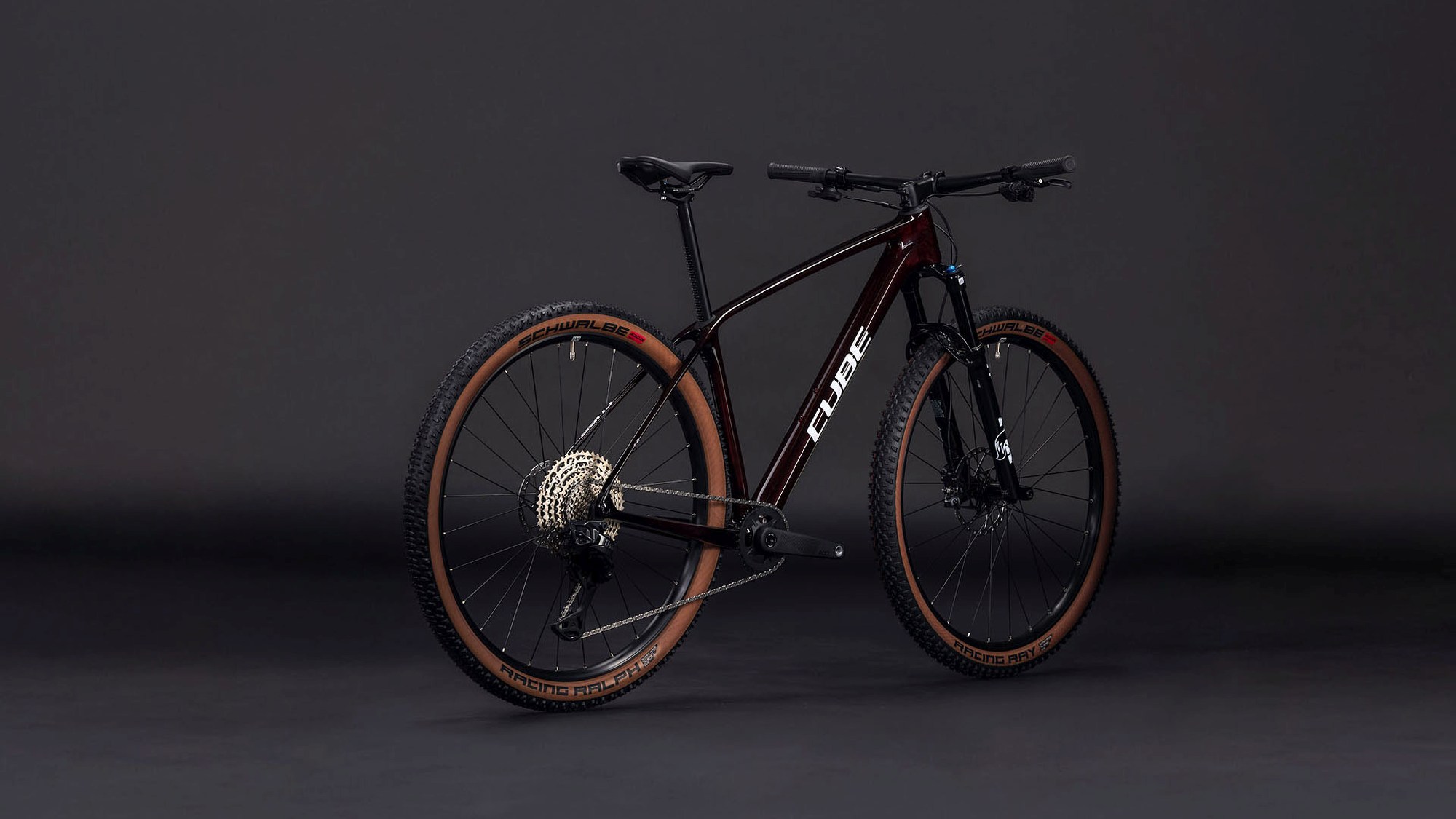 REACTION C:62 RACE LIQUIDRED/WHITE - Image 7