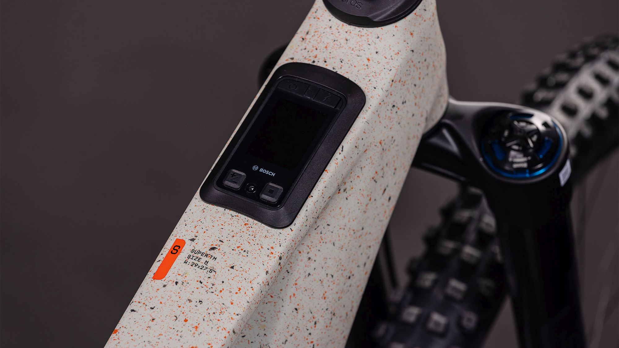 AMS HYBRID ONE77 C:62 SUPER TM 600X REEDBEIGEGRIT/ORANGE - Image 2