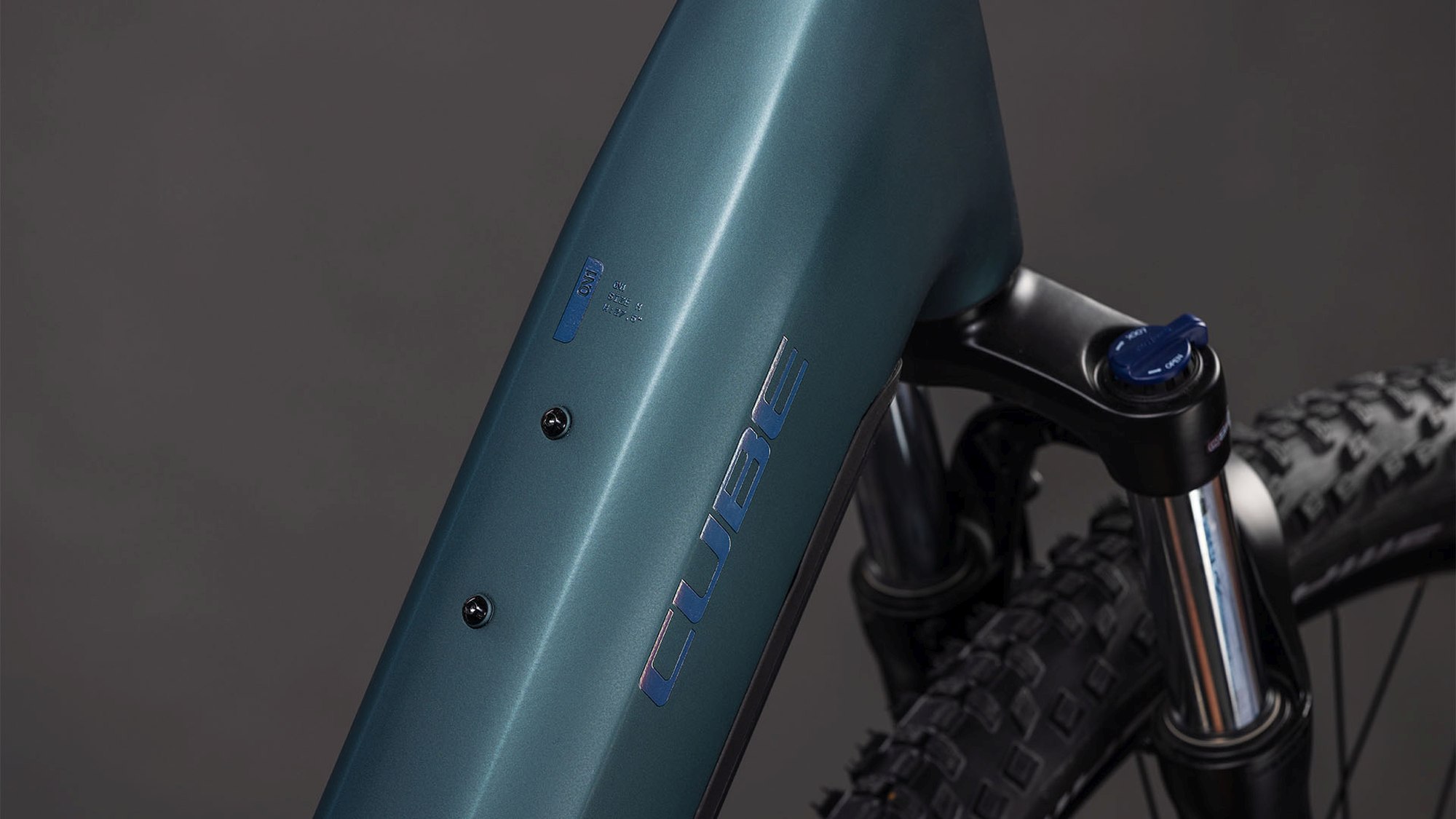 REACTION HYBRID ONE 800 ROYALGREEN/PRISM - Image 2