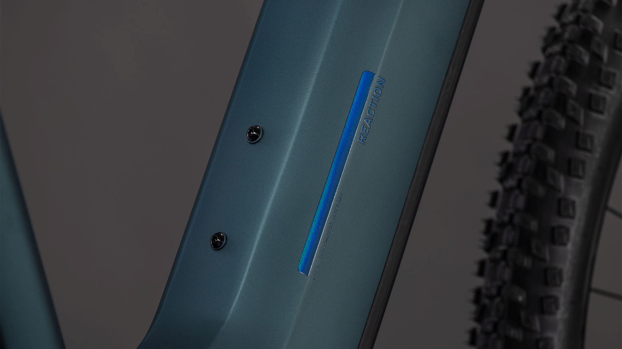 REACTION HYBRID ONE 800 ROYALGREEN/PRISM - Image 3