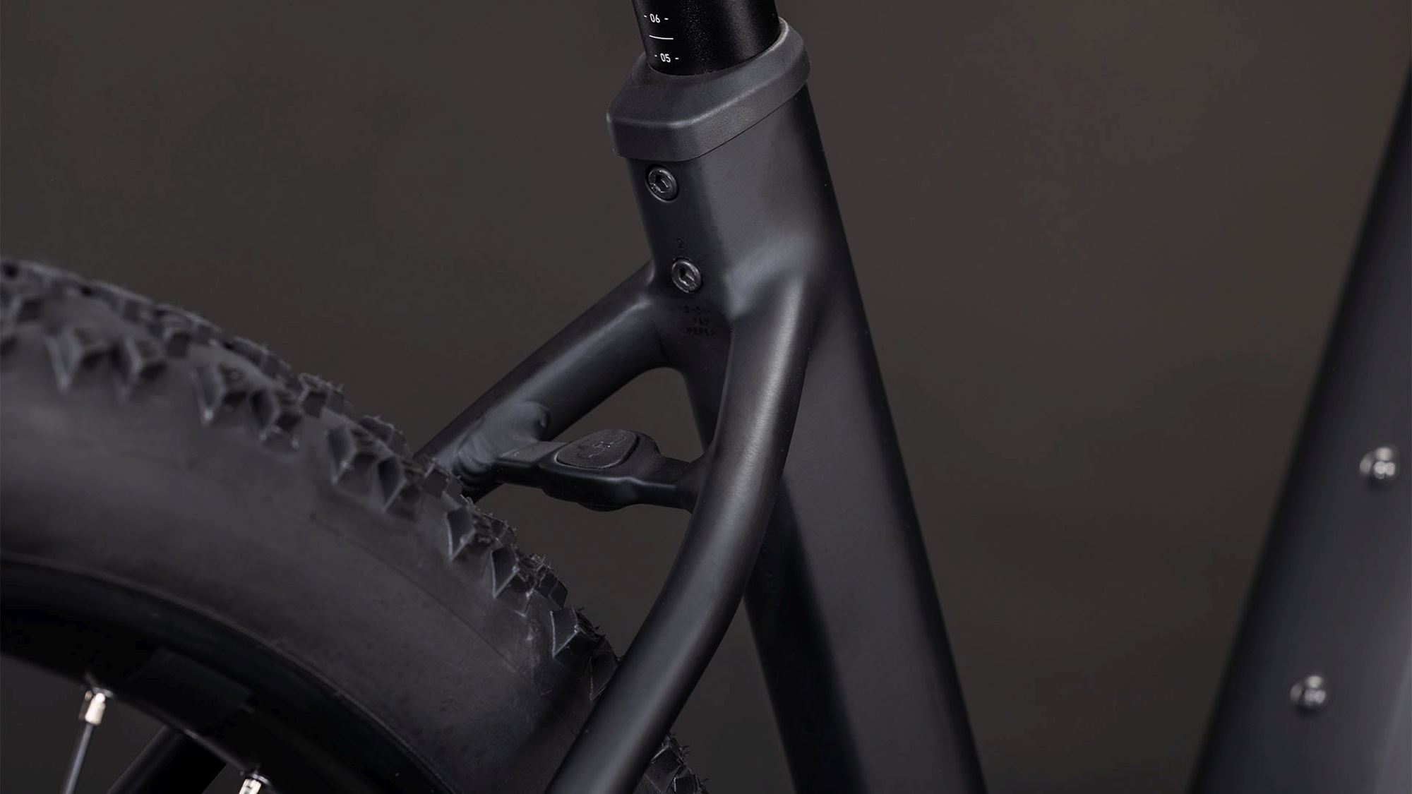 REACTION HYBRID PRO 800 BLACKLINE - Image 4