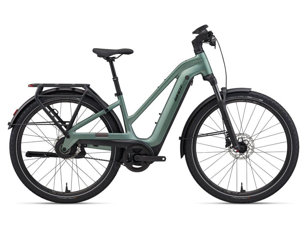 Explore E+ 2 Stagger