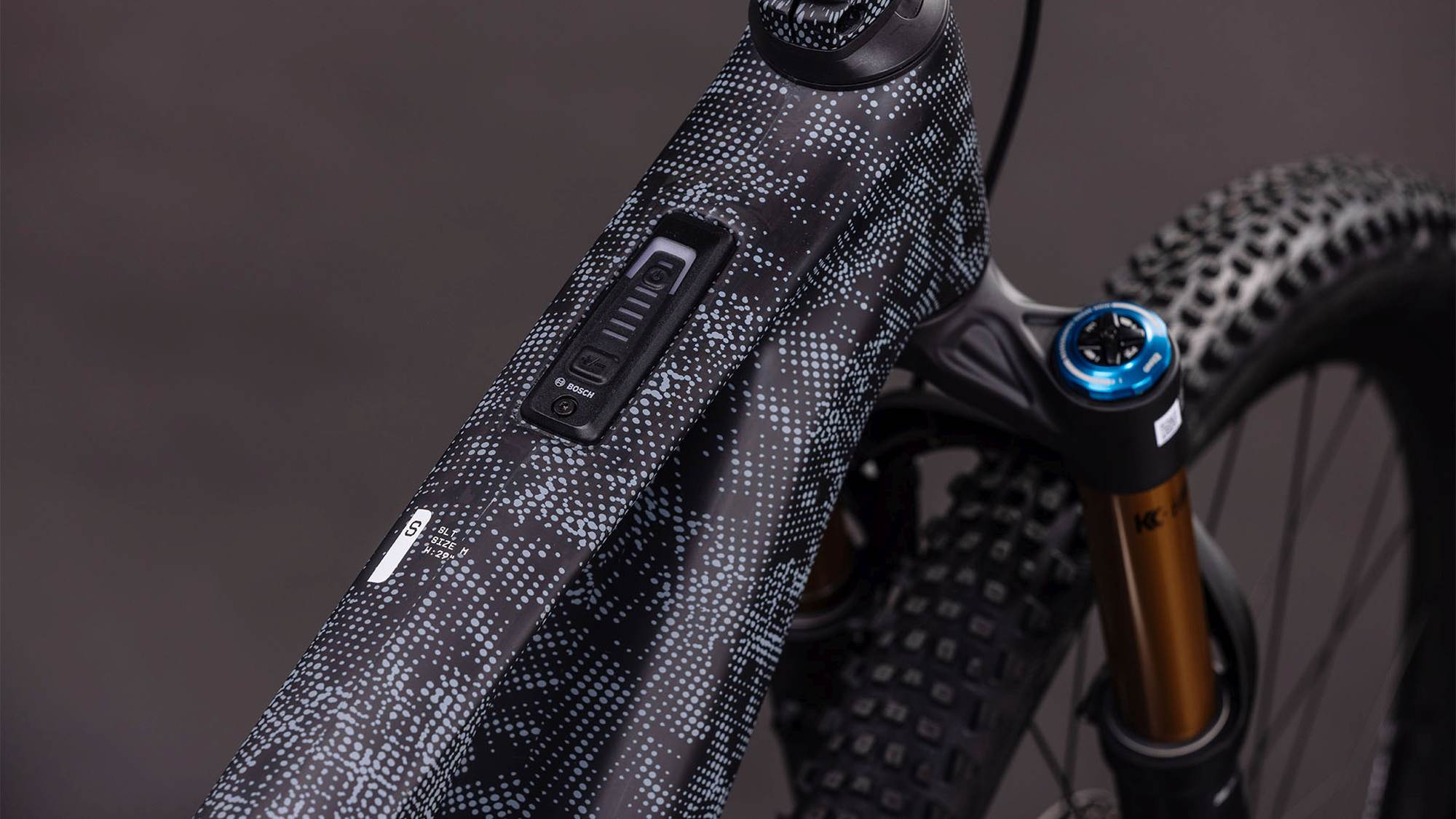 AMS HYBRID ONE44 C:68X SLT 400X MATRIXBLACK/WHITE - Image 2