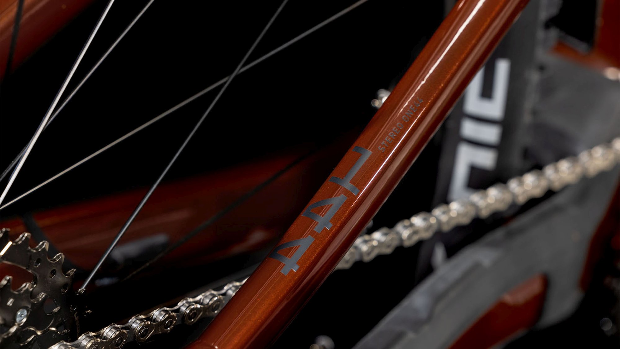 STEREO HYBRID ONE44 PRO - Image 5