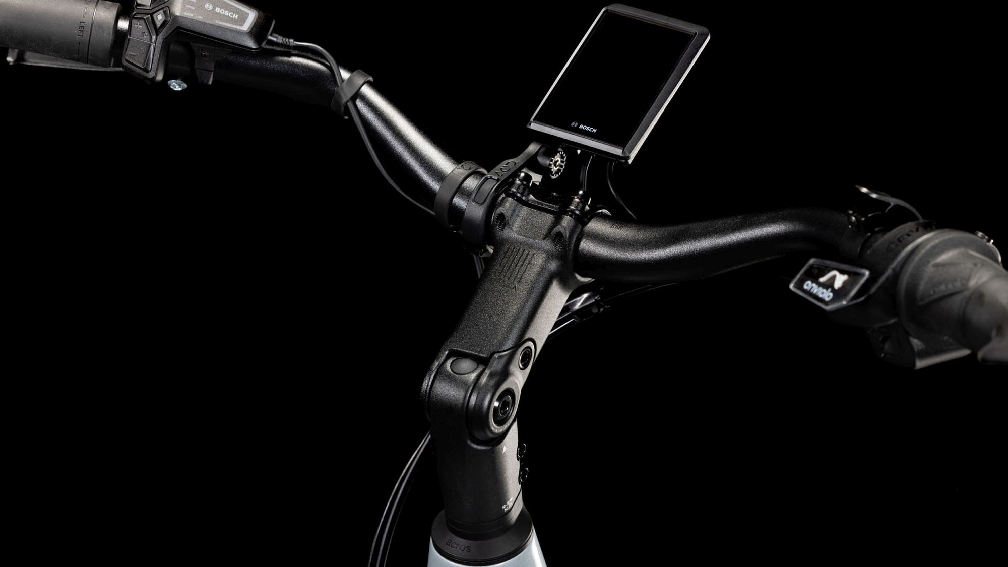 SUPREME HYBRID DELUXE SLX 625 - Image 3